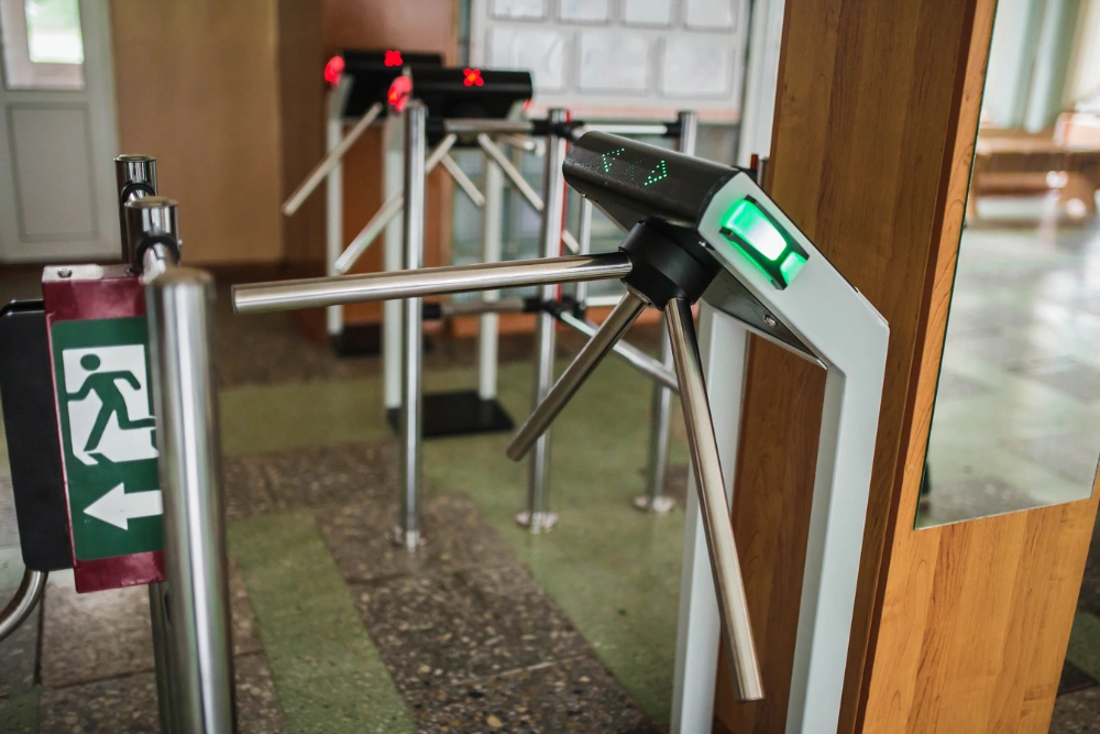 3V Model L IP 7000 (EM) Турникет трипод